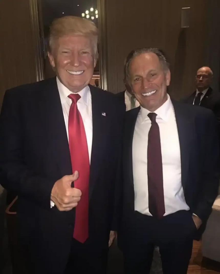 特朗普的加密帝国里,有哪些「山头」?